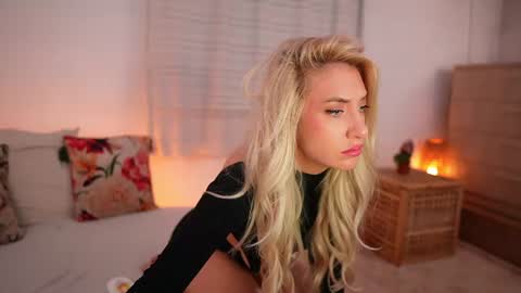 Kim online show from 06-14-26, 04:14