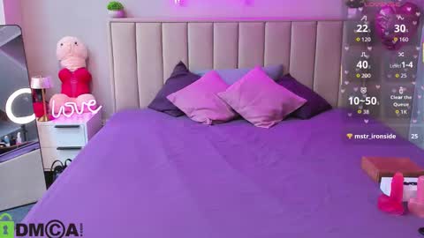 Snapshot of kimberlly_smith chatting on 03-04-26, 11:55 kimberlly_smith online show from 03-04-26, 11:55