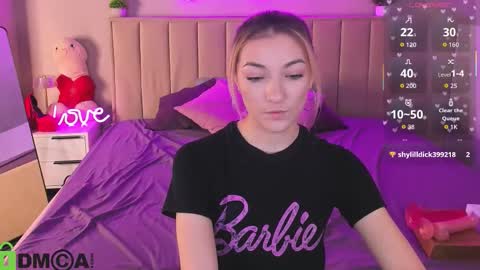 Snapshot of kimberlly_smith chatting on 03-25-26, 12:27 kimberlly_smith online show from 03-25-26, 12:27