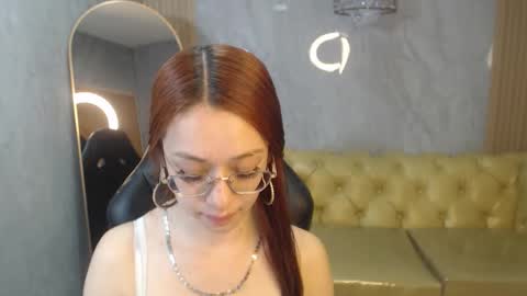 Kim online show from 12-21-25, 08:05