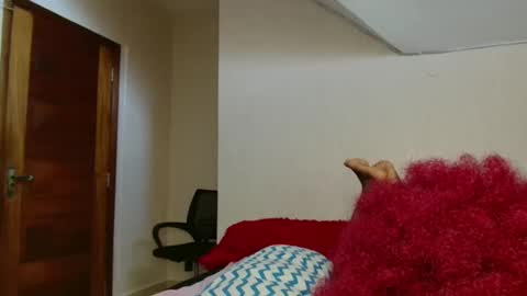 Snapshot of kimberly_chloe chatting on 01-13-26, 08:52 Kimberly online show from 01-13-26, 08:52