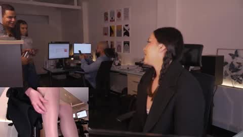 Kimberly 1200-1900 GMT-5 online show from 12-04-25, 08:39