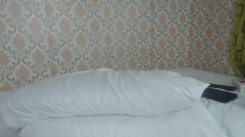 Snapshot of kimberly_perez__ chatting on 01-21-25, 02:11 Kimberly online show from 01-21-25, 02:11