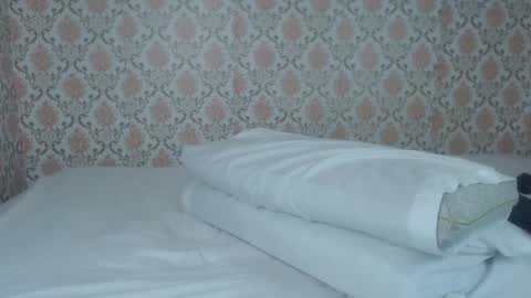 Snapshot of kimberly_perez__ chatting on 01-28-25, 02:43 Kimberly online show from 01-28-25, 02:43