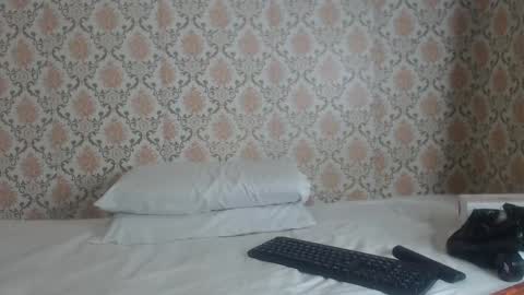 Snapshot of kimberly_perez__ chatting on 02-04-25, 11:06 Kimberly online show from 02-04-25, 11:06