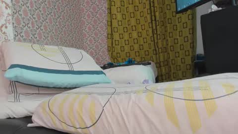 Snapshot of kimberly_perez__ chatting on 10-12-25, 01:59 Kimberly online show from 10-12-25, 01:59