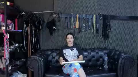  KIMBERLY SWAN  online show from 10-21-25, 05:35