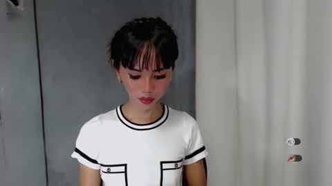 Snapshot of kimberly_tart chatting on 01-06-25, 06:14 Kimberly online show from 01-06-25, 06:14