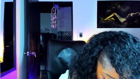 Snapshot of kimberlybanks2 chatting on 01-08-25, 12:05 Kimberly Banks online show from 01-08-25, 12:05