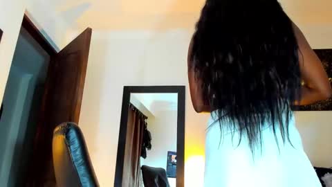 Kimberly Banks online show from 11-20-25, 10:15