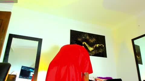 Kimberly Banks online show from 05-08-26, 10:09