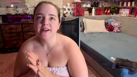Snapshot of kimberlycaprice chatting on 06-21-26, 07:00 kimberlycaprice online show from 06-21-26, 07:00