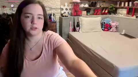 Snapshot of kimberlycaprice chatting on 07-13-26, 07:00 kimberlycaprice online show from 07-13-26, 07:00
