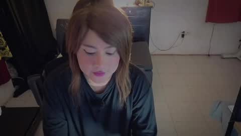 Snapshot of kimberlygati2 chatting on 05-09-26, 11:10 Kimberly Polizzi online show from 05-09-26, 11:10