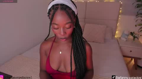 Snapshot of kimberlylenox chatting on 05-06-26, 11:10 Queen Kim online show from 05-06-26, 11:10
