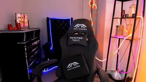 The one that you wont be able to forget online show from 12-07-24, 03:19