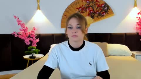 Snapshot of kimberlypierce chatting on 09-21-25, 02:29 kimberlypierce online show from 09-21-25, 02:29