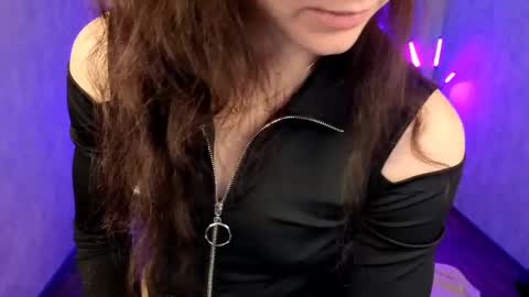 Kimberly online show from 02-20-25, 07:34