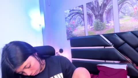 Kimberly Villalobos online show from 03-06-25, 05:54