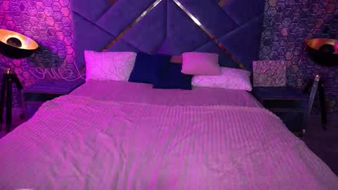 Kim online show from 02-28-26, 02:18