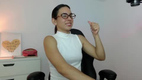 Snapshot of kimcandy_ chatting on 05-15-26, 11:23 CAMI online show from 05-15-26, 11:23