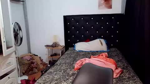 Reyna online show from 03-26-26, 06:46