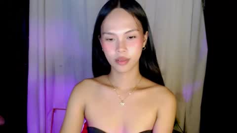 Snapshot of kimchi6969 chatting on 05-08-26, 03:50 Reyna online show from 05-08-26, 03:50