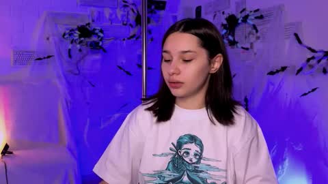 kimclarks online show from 10-17-25, 08:39