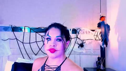 Kim cossey online show from 10-15-25, 03:17