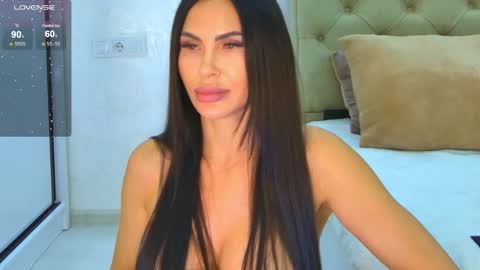 KIm online show from 03-07-26, 04:26