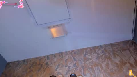  KIM  online show from 03-25-26, 02:17