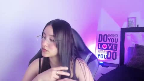 kimgarcez online show from 09-17-25, 09:05