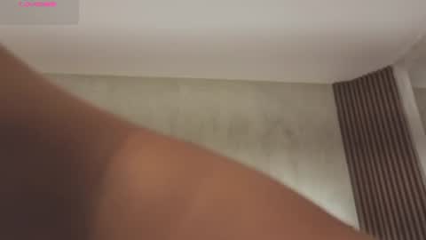 kimhilton online show from 06-12-26, 03:49
