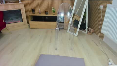 kimi_ivy online show from 01-20-25, 07:47