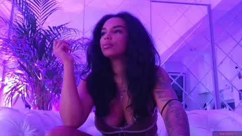 Kim online show from 12-16-25, 03:33