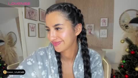 Snapshot of kimm_khalifa chatting on 12-23-24, 12:57 Kim online show from 12-23-24, 12:57