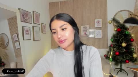 Snapshot of kimm_khalifa chatting on 12-31-24, 12:57 Kim online show from 12-31-24, 12:57