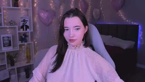 kimm wong online show from 03-04-26, 02:28