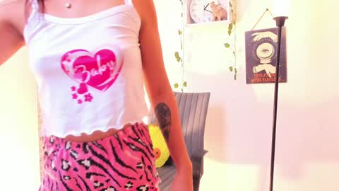 Kimm online show from 12-01-24, 08:31