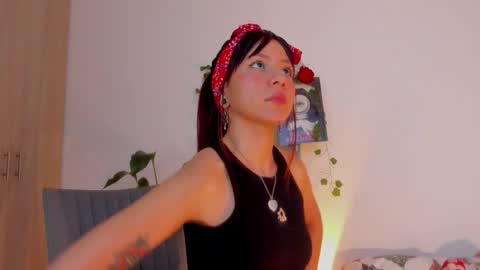 Kimm online show from 10-21-25, 12:22