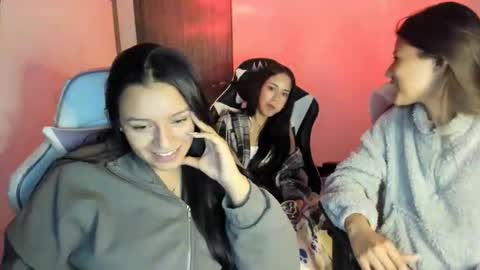 kimmi online show from 10-28-25, 11:18