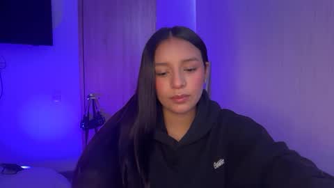 kimmi online show from 05-26-26, 03:30