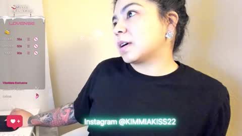 Snapshot of kimmiakiss22 chatting on 12-20-24, 04:53 Kimmi online show from 12-20-24, 04:53