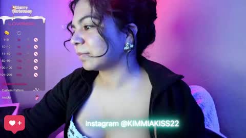 Snapshot of kimmiakiss22 chatting on 12-22-24, 03:11 Kimmi online show from 12-22-24, 03:11