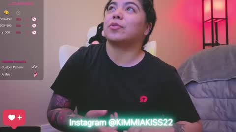 Snapshot of kimmiakiss22 chatting on 01-28-25, 03:36 Kimmi online show from 01-28-25, 03:36
