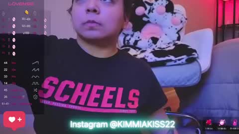 Snapshot of kimmiakiss22 chatting on 02-06-25, 02:55 Kimmi online show from 02-06-25, 02:55