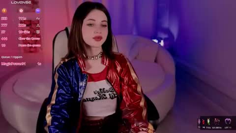  Your Kimmie  follow me  online show from 11-21-25, 02:38