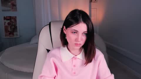  Your Kimmie  follow me  online show from 02-05-26, 11:26