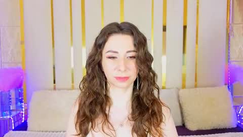 Snapshot of kimmmli chatting on 04-17-26, 06:16 Margo online show from 04-17-26, 06:16