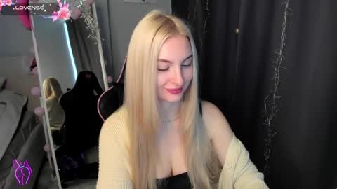 kimmy1_powell online show from 05-04-26, 03:02